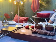 -弦月窗LUNETTE BY AMANDA(复兴路店)