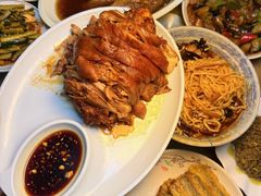 -聚首堂·特色小吃·肘子(什刹海德胜门店)