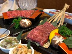 -炼火烤肉店