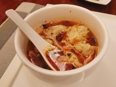-粤尚腾香居中餐厅(首都机场希尔顿店)