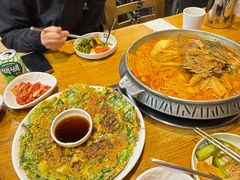 -喇喇排骨火锅·传统韩式脊骨汤(望京西园总店)