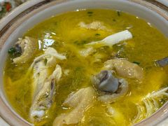 -品鲜村农家菜·阳澄湖大闸蟹(总店)