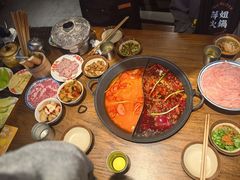 -萍姐火锅·公路夜市(武汉首店)