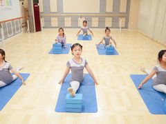 -艺彩童馨舞蹈培训学校(西湖道校区)