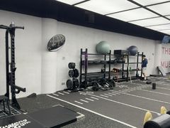 -TMG潮流健身(奥体莲荷里店)