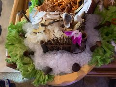 野生云南鲜菌拼盘-老牌坊云南鱼豆花火锅(嵩山店)