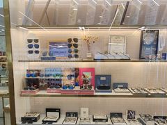 -世纪大明眼镜·林德伯格·蔡司官方授权店(武昌旗舰店)