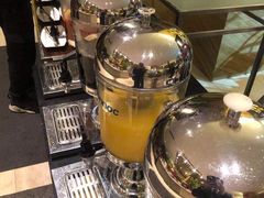 -元素自助餐厅·生蚝·海鲜·刺身(萝岗汇华希尔顿逸林酒店)
