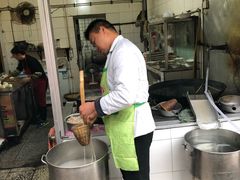 -甘记肥肠粉(马鞍北路店)