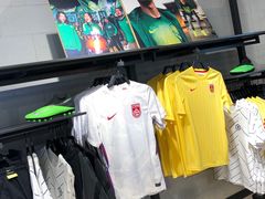 -NIKE品牌体验店(北京蓝色港湾店)