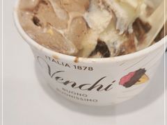 -VENCHI 闻绮(广州太古汇店)