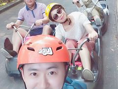 -圣淘沙天际线斜坡滑车