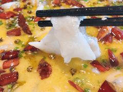 酸菜鱼-山顶顶概念四川菜(黄埔大道店)