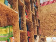 -新华里咖啡书吧(新华书店小寨店)