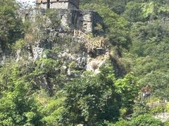 -高荡千年布依古寨旅游景区