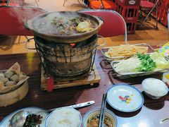 -沙胆彪炭炉牛杂煲(成都玉林店)