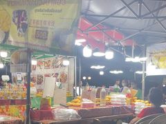 -芒果糯米饭摊子