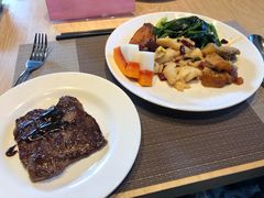 -齐河孔雀王温泉酒店·金孔雀自助百汇