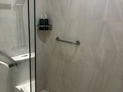 -白玉兰酒店(上海田子坊马当路地铁站店)