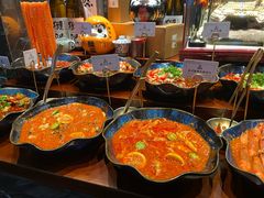 -雍容荟帝王蟹活龙虾展台自助(IFS黑金店)