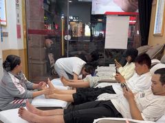 -郑远元专业修脚房(莘朱路店)