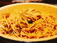 -鹤江桥·红油牛肉粉(SKP店)