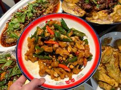 -百味地锅鸡(二店·财校分店)