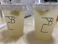 -LAB COFFEE来杯咖啡(宝龙店)