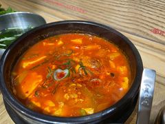 海鲜嫩豆腐汤-姜虎东白丁烤肉(苏州中心店)