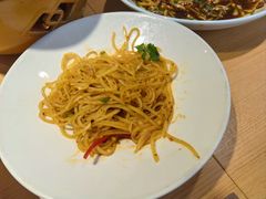 -关东小磨东北菜(上海长风大悦城店)