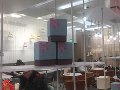 大堂-奈雪的茶(市百一店)