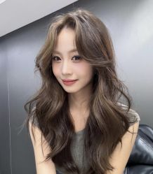 -镁连社·美联社