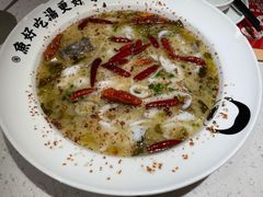 -江渔儿酸菜鱼·拔草餐厅(虎门君乐汇店)