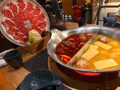 -湊湊火锅·茶憩(南京东路悦荟店)