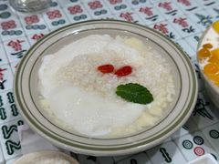 -堂屋糖水店(愚园店)