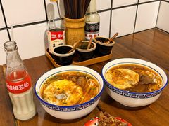 -矮子粉店1985·长沙米粉(湘春路店)