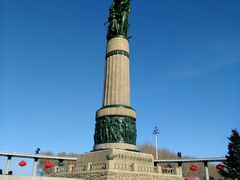 -人民防洪胜利纪念塔