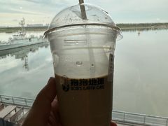 -抱抱地球咖啡馆(国家海洋博物馆店)