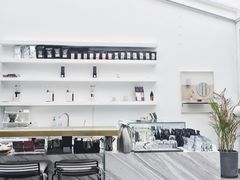 -UNI UNI(环亚凯瑟琳店)