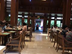 大堂-西双版纳洲际度假酒店-海鲜傣味烧烤·侬香全日制餐厅