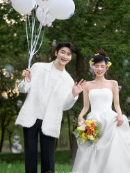 -第一夫人婚纱摄影(南京店)