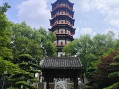 -绳金塔