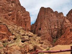 -天山神秘大峡谷