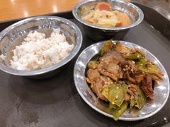 -华中科技大学东三学生食堂