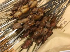 -叁个大叔的面隔壁烧烤(崇和路店)