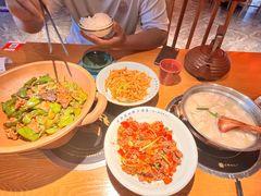 -吃饭皇帝大·土家民族菜(武陵源店)