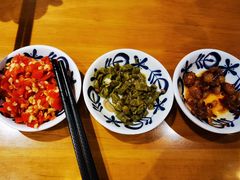 -霸蛮湖南菜·牛肉粉(荣京西街店)