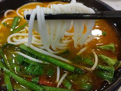 番茄酸汤过桥米线-九久大过桥米线(太古里店)