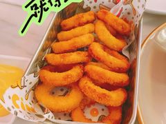洋葱圈-甲丁坊·德餐·酒吧(五棵松华熙店)