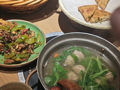 -吃饭皇帝大(合生汇店)
